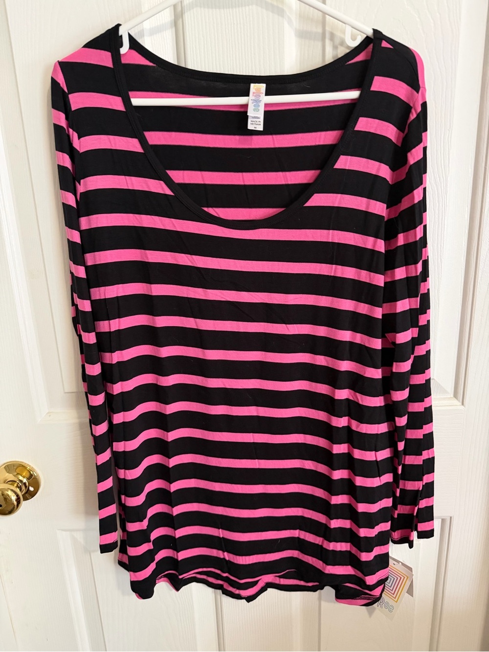 NWT LuLaRoe Lynnae Striped Long-Sleeve Scoop Neck Top